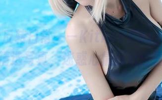 阿狸的反转日常——Kitkat Cosplay的精选写真，迷惑心情压低音量